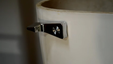 how to fix a toilet handle
